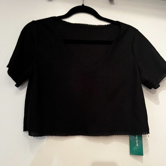 Shein Black V Neck Crop Top / Size S / NWT‎ - Picture 2 of 12